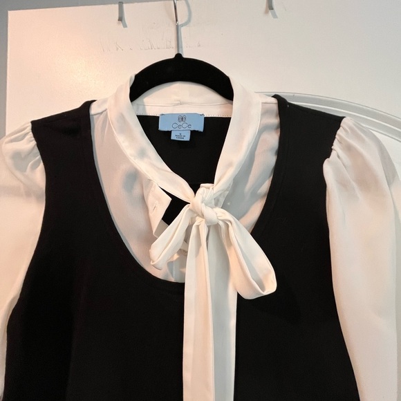 ~CeCe~ Chic Black and White Women's Top - Picture 2 of 5